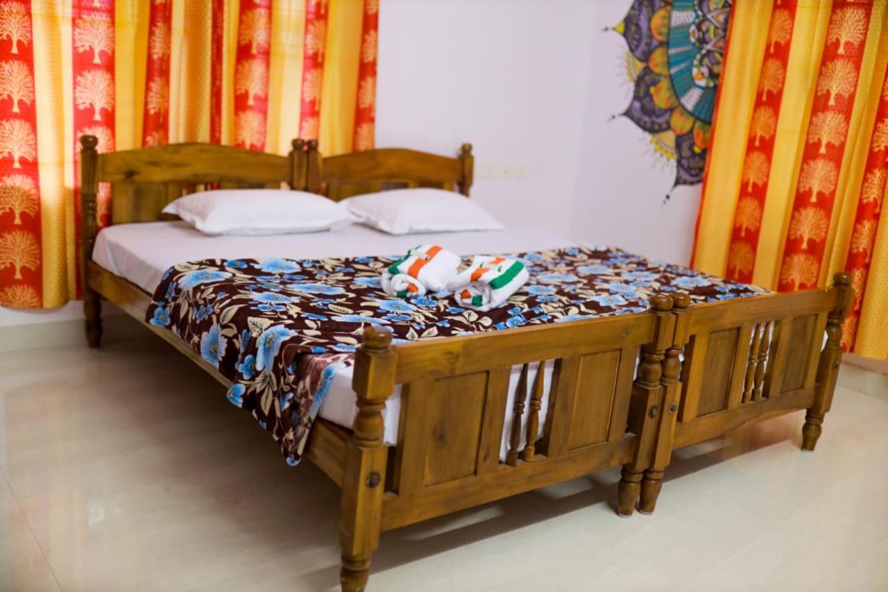 Verge Hostel فاركَالا المظهر الخارجي الصورة